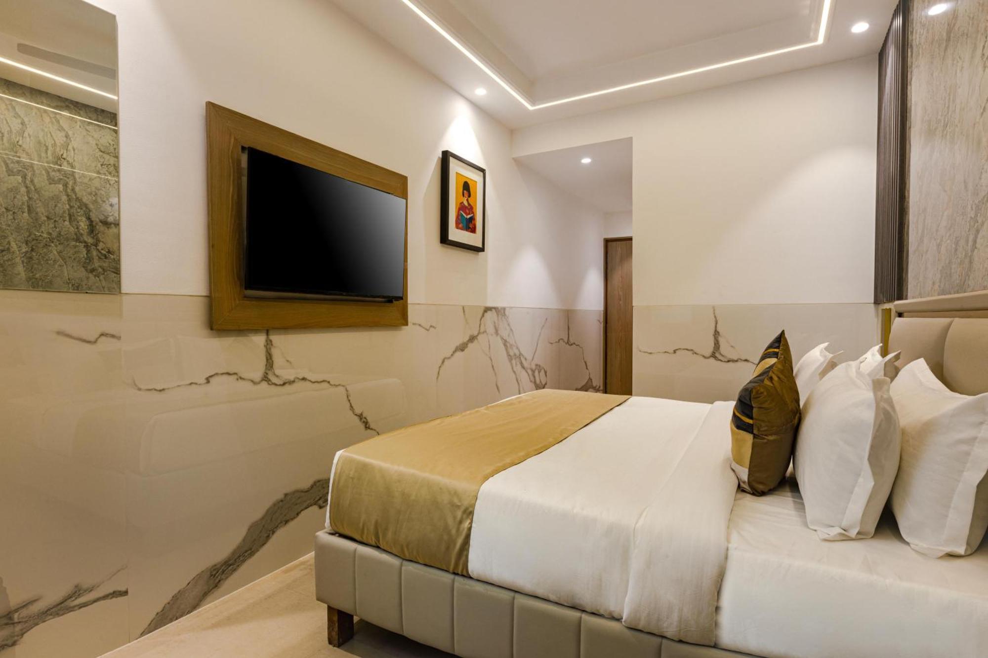 The Orion Hotel Era - Delhi Airport Нью-Дели Экстерьер фото
