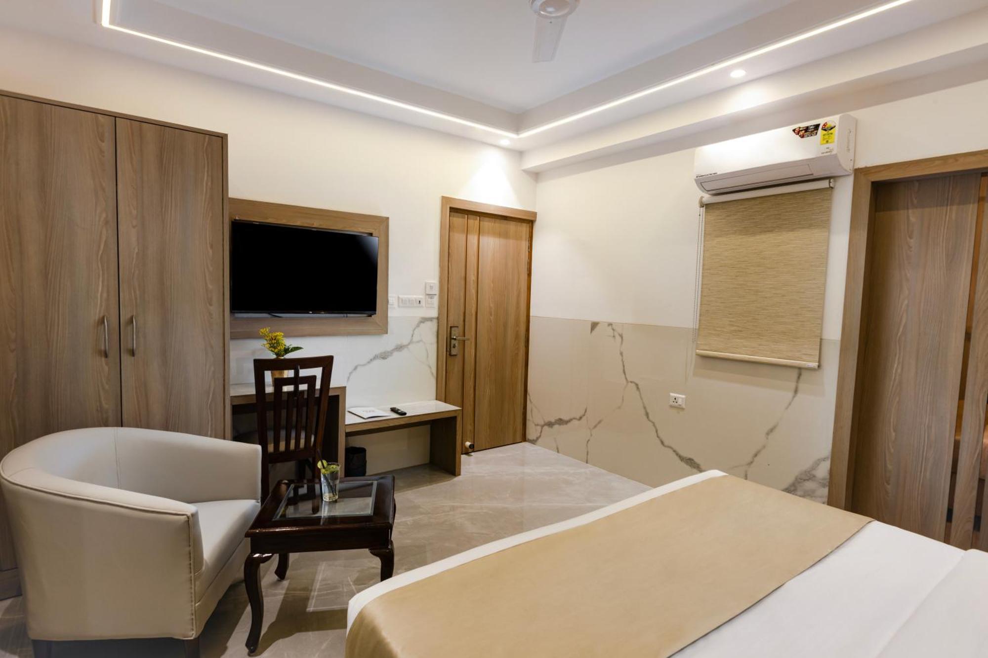 The Orion Hotel Era - Delhi Airport Нью-Дели Экстерьер фото